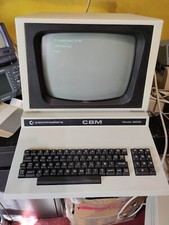 COMPUTER VINTAGE COMMODORE PET