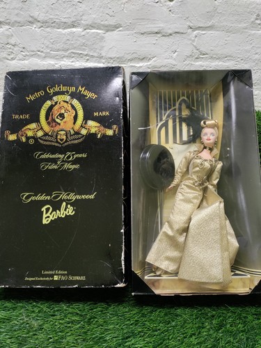 Nuova barbie golden - nuova,