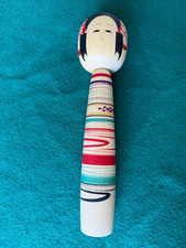 VINTAGE Giappone. Bambola kokeshi tradizionale in legno NUOVA, scatola originale