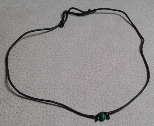 Collana etnica con tre pietre - con,