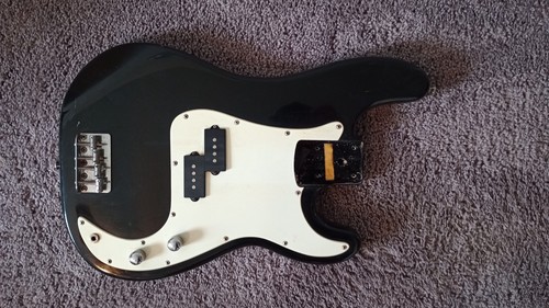 Squier affinity precision bass - squier,