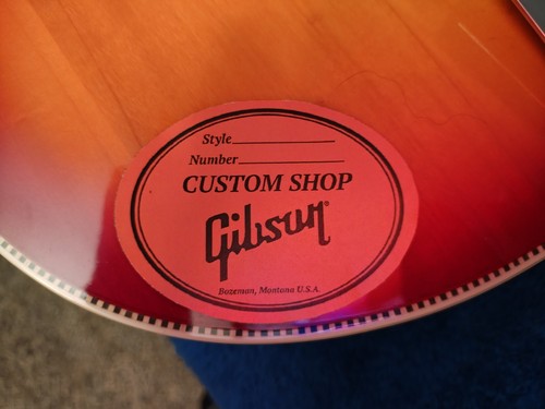 Gibson acoustic guitar orange - gibson,