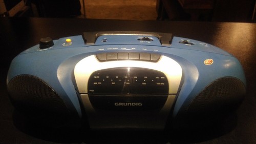 Radio mangianastri grundig - radio,