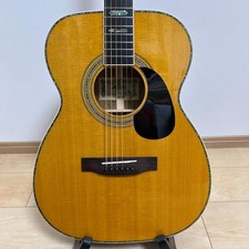 Chitarra acustica Three S