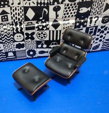 Sedia di design Reac Japan in miniatura