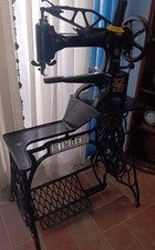 Macchina da cucire Singer da calzolaio - Antica.  Funziona a pedale. 