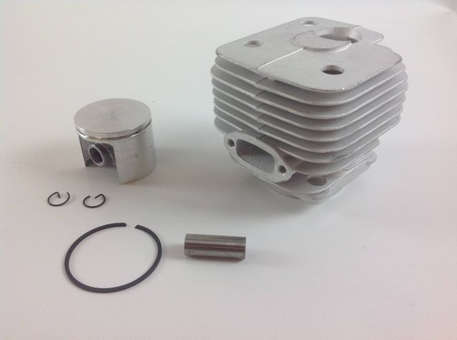 Kit cilindro pistone segmenti