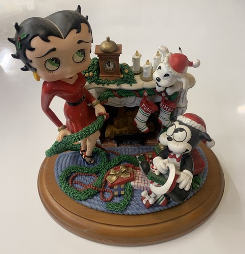 Danbury betty boop holiday - betty,