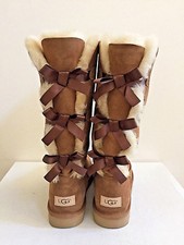 UGG BAILEY BOW II TRIPLETTA