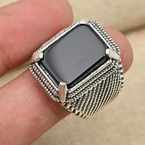 Black onyx gemstone ring - black,