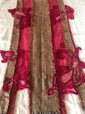 ETRO Bellissima Sciarpa con inserti seta e perline. Ottime Condizioni