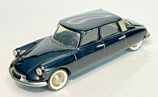 Frobly 1:43 Scale 1957 Citroen