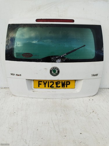 2012 skoda yeti - skoda, maletero