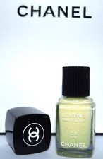 Smalto Chanel Le Vernis colore