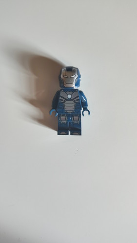 Iron man tazer armor lego - man,