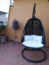 Poltrona a dondolo sospesa con base