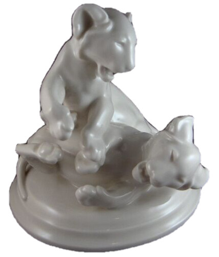 Figura cuccioli leone in - figura, di