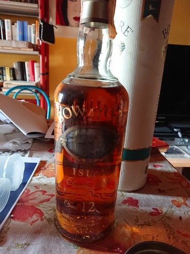 Bowmore islay single malt - bowmore,