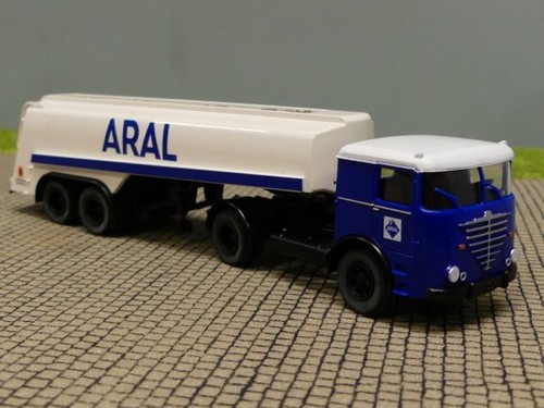 Brekina büssing ls 11 - 1/87,