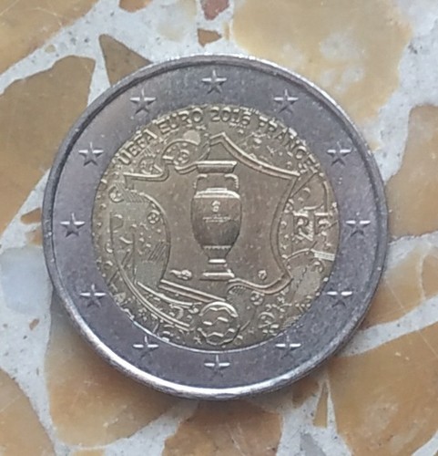 Moneta euro usata - -,