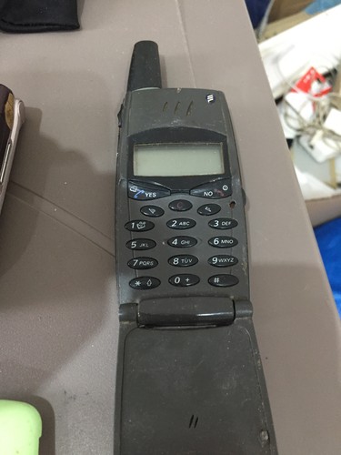 D3831nn cellulare ericsson t28 - ericsson,