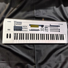 Yamaha mo6 key synthesizer - yamaha,
