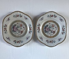 2 antichi grandi piatti