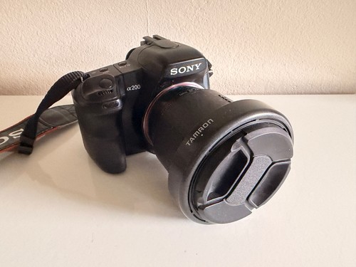 Sony alpha a200 - alpha,