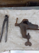 Antica Morsa In Ferro di