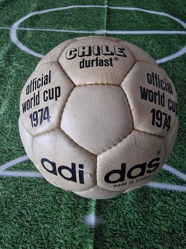 Pallone adidas chile 1974 - adidas,