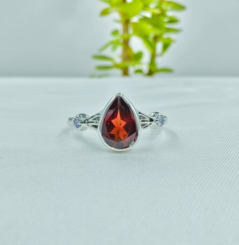 Anello granato rosso - anello,
