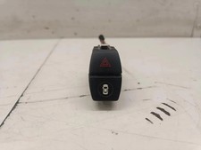 BMW F40 Tasto di emergenza