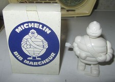 Omino Michelin a carica
