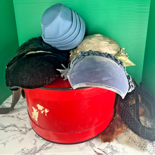 Lotto cappelli donna - , vintage