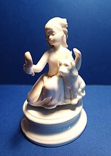 Carillon in porcellana H. cm. 16 video musica