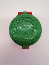 Corona natalizia compatta