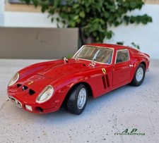 modellino auto scala 1/18 ferrari 250 gto della hot wheels macchinina vintage