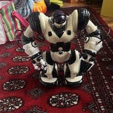 WowWee Robosapien NO Robot
