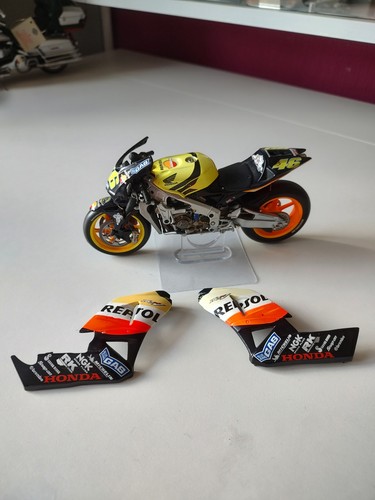 Minichamps honda rc211v - honda,
