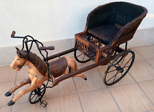 Antico Calesse Cavallo Legno Carrozza Cavalcabile a Pedali Giocattolo D'epoca