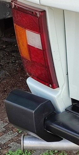 Rear bumper corner - corner, range