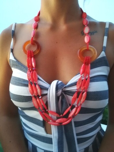 Lunga collana estiva rossa - estiva, a