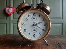 39 Sveglie vintage a carica manuale, mov. meccanico, da arredo non funzionati 