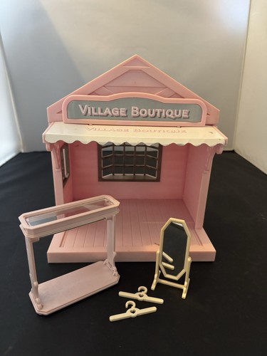 Sylvanian families village - families,