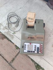 Calcolatrice Olivetti  MULTISUMMA MC 14 ML 1946  OLD CALCULATOR 