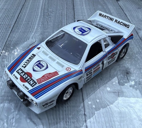 Bburago lancia rally 037 - rally,