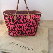 Louis Vuitton Monogram