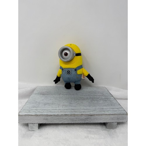Despicable minion 6 - despicable, 3