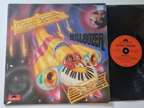 Oliver onions bulldozer - oliver,