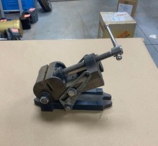 MORSA BASCULANTE ERON 2-1/2"
